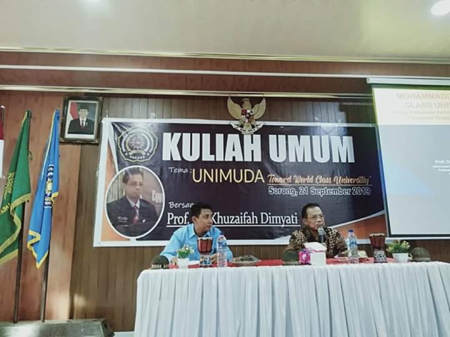 KULIAH UMUM BERSAMA Prof. KHUZAIFAH DIMYATI (GURU BESAR UNIV. MUHAMMADIYAH SURAKARTA)