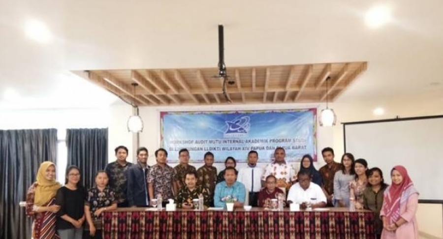 TINGKATKAN KAPASITAS AUDITOR MUTU DI TINGKAT PRODI, TIM PENJAMINAN MUTU UNIMUDA SORONG DARI 3 FAKULTAS IKUTI WORKSHOP AMI OLEH LLDIKTI WILAYAH XIV
